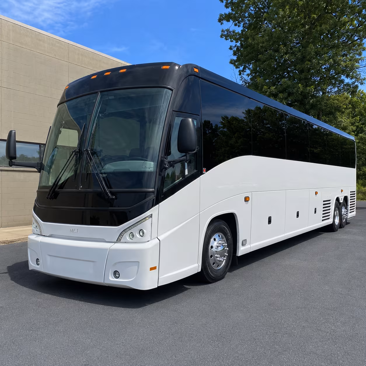 easy charter bus shuttles between howell and joint base mcguire dix lakehurst