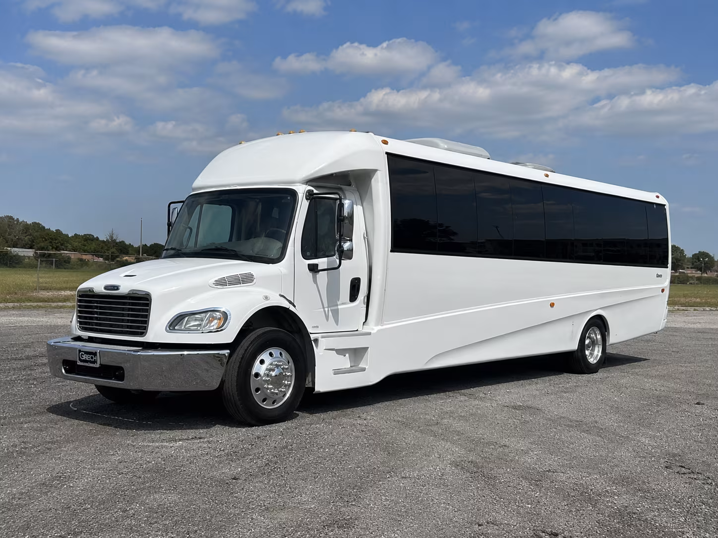 howell 50 passenger party bus