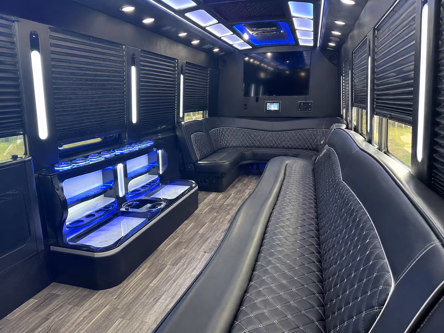 howell holiday party bus rental